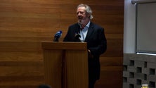 Imagem de A escola deve ensinar a ver televisão, afirma Pacheco Pereira (Vídeo)