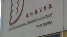 Imagem de Bombeiros de Ponta Delgada suspendem protesto (Vídeo)
