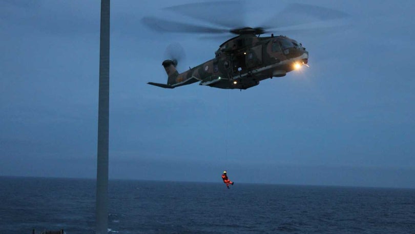 Imagem de Tripulante indonésio de pesqueiro português evacuado ao largo dos Açores