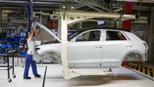 Imagem de Autoeuropa suspende produção por falta de componentes