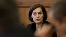 Imagem de Governo mantém atualização salarial de 0,9% na função pública
