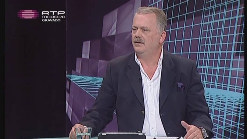 Imagem de Eugénio Mendonça na lista de Elmano Santos, no cargo de Presidente da Assembleia Geral.
