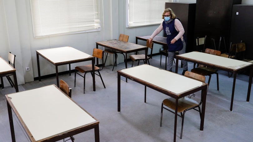 Imagem de Há cinco novos casos de Covid nas escolas