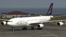 Imagem de 4 aviões da Azores Airlines inoperacionais