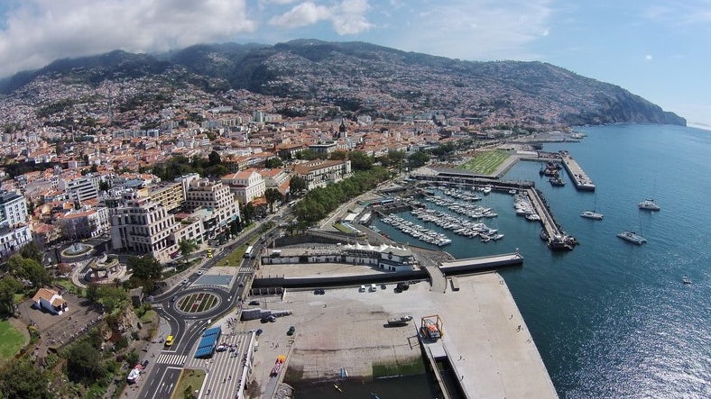 Imagem de Covid-19: PSD/Madeira repudia silêncio e indiferença da República perante necessidades da Região
