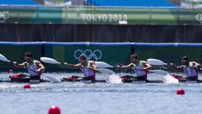 Canoístas lusos apuram-se para as meias-finais de K4 500 metros