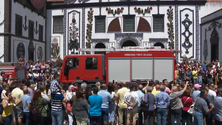Imagem de Bombeiros, taxistas e motards prestam homenagem ao Senhor Santo Cristo