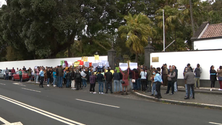 Trabalhadores das escolas manifestam-se em Ponta Delgada (Vídeo)