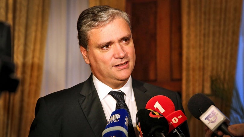 Imagem de Presidente do Governo dos Açores inicia terça-feira visita oficial à Madeira