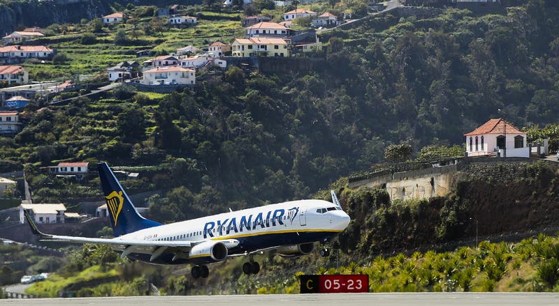 Reembolsos da Ryanair já podem ser pagos nos balcões dos CTT