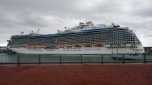 Imagem de Navio cruzeiro antecipa saída do Funchal devido à previsão de mau tempo