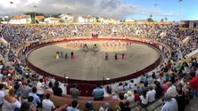 Imagem de Regressaram as touradas à Monumental Praça da ilha Terceira (Vídeo)