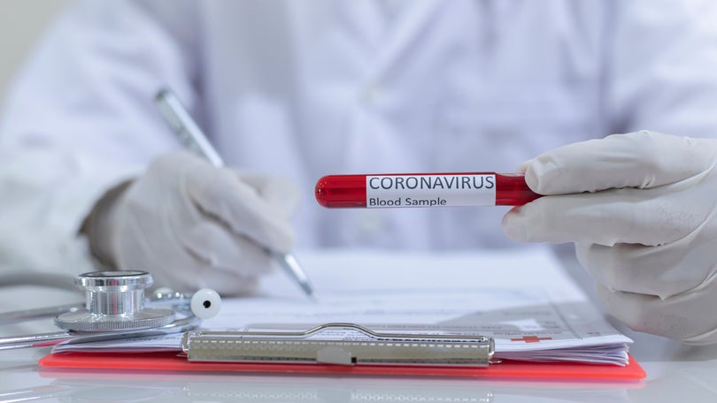 Covid-19: Reino Unido alarga testes a qualquer pessoa com sintomas