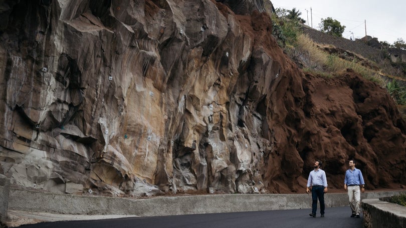 Funchal reabre Rua Visconde Cacongo à circulação