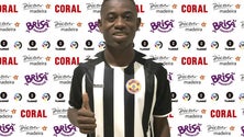 Defesa Wesly Decas rescindiu contrato com o Nacional