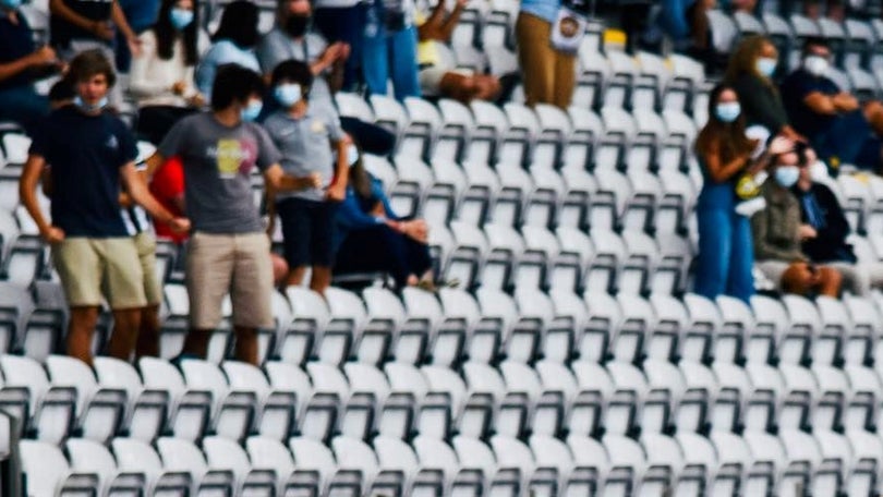 Nacional castigado com jogo à porta fechada