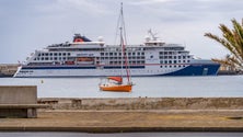 Imagem de Navio «Hanseatic Spirit» estreia-se na Região