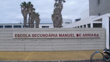 Imagem de Antigos alunos da Horta homenagearam Maria Simas Cardoso (Vídeo)