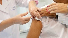 Imagem de Aumentar intervalo das vacinas (vídeo)