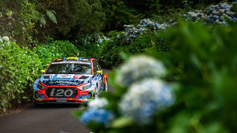 Imagem de Top 3 do Rali Vinho da Madeira inalterado