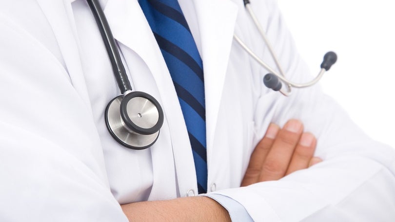 Imagem de Mais de três dezenas de médicos madeirenses em greve