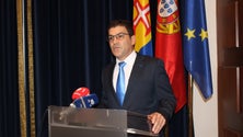 Imagem de PS defende revisão do estatuto da Região