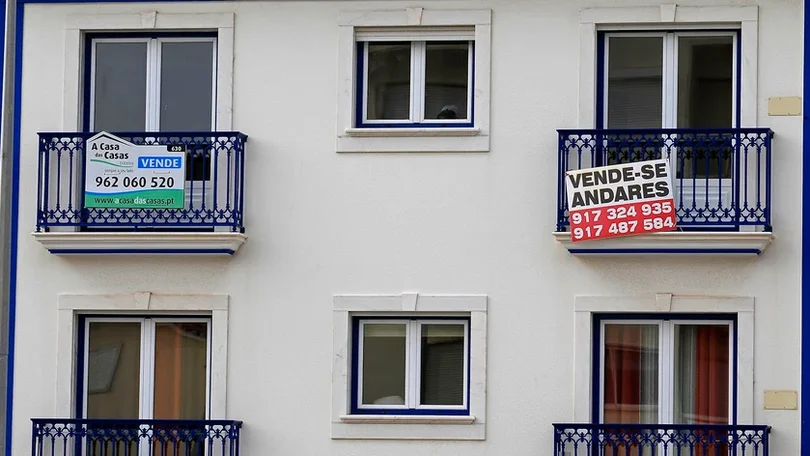 Imagem de Arrendamento forçado de casas devolutas avança apesar das críticas