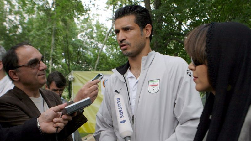 Imagem de Ali Daei felicita Ronaldo