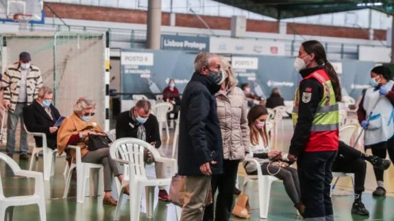 Mais de 72 mil pessoas vacinadas contra a gripe e covid