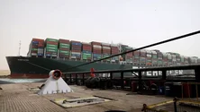 Imagem de Todos os navios em espera no Canal do Suez já fizeram travessia