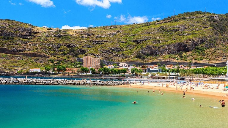 Madeira sob aviso amarelo devido ao tempo quente