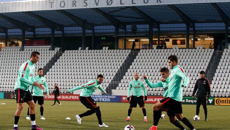 Imagem de Portugal tenta nas Ilhas Faroé alcançar novo triunfo no Grupo B