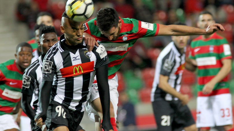 Marítimo derrotado em casa pelo Portimonense