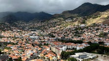 Imagem de Homem detido em Machico por roubar mala com 1200 euros
