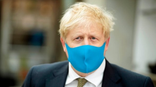 Imagem de Covid-19: Uso de máscaras nas lojas vai ser obrigatório em Inglaterra