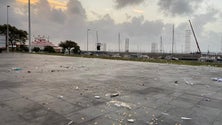 Imagem de Noite de passagem de ano resultou na recolha de 15 toneladas de lixo (vídeo)
