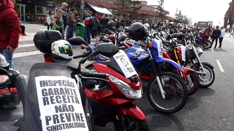 Motociclistas manifestam-se contra “farsa das inspeções”