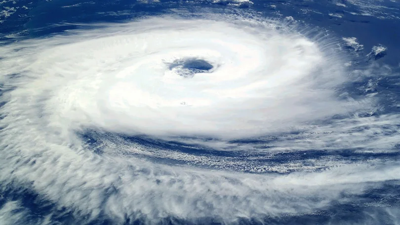 Bangladesh retira 2,5 milhões de pessoas para abrigos devido a ciclone