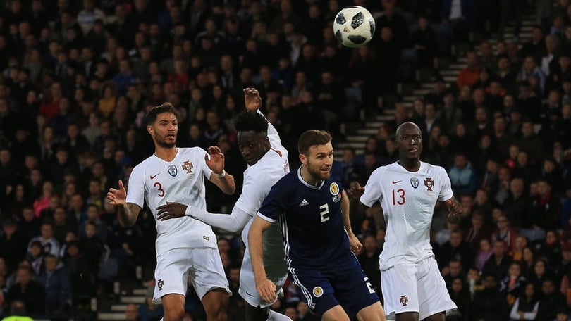 Imagem de Portugal vence na Escócia por 3-1