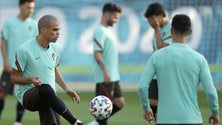 Imagem de Portugal decide passagem aos «oitavos» com a França
