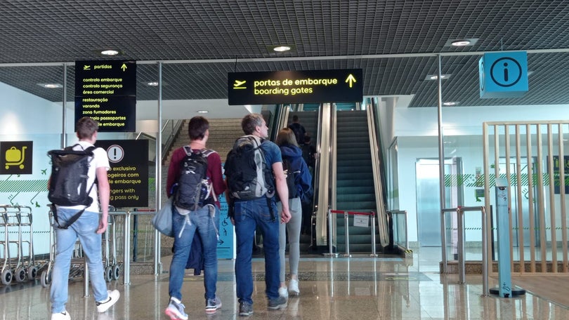 Movimento de passageiros nos aeroportos da RAM cresceu 10,6%