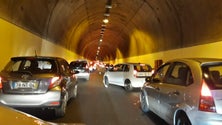 Imagem de Acidente congestiona trânsito na Via Rápida