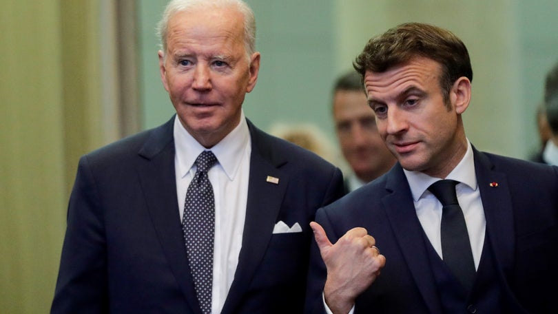 Imagem de Líderes da UE iniciam cimeira focada na guerra e com Biden como convidado