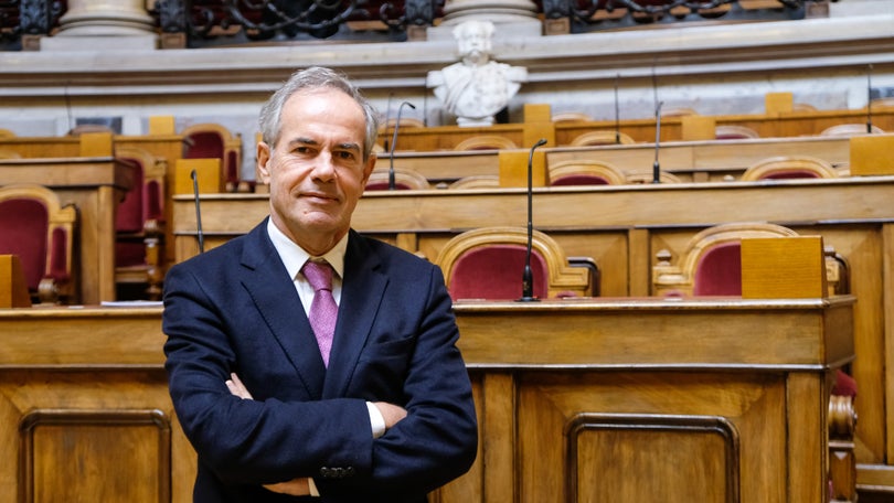 Imagem de Parlamento formaliza renúncia e substituição de Sérgio Marques
