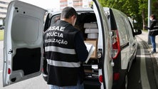 Imagem de ASAE fecha três estabelecimentos e multa 33