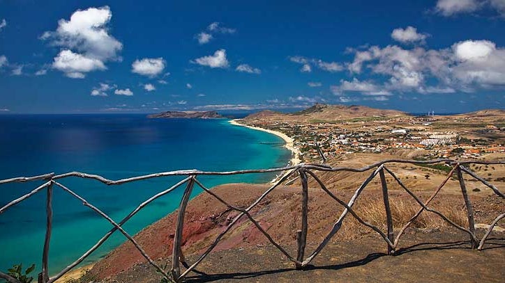 Imagem de Porto Santo com níveis `Muito Elevados` de exposição à radiação UV