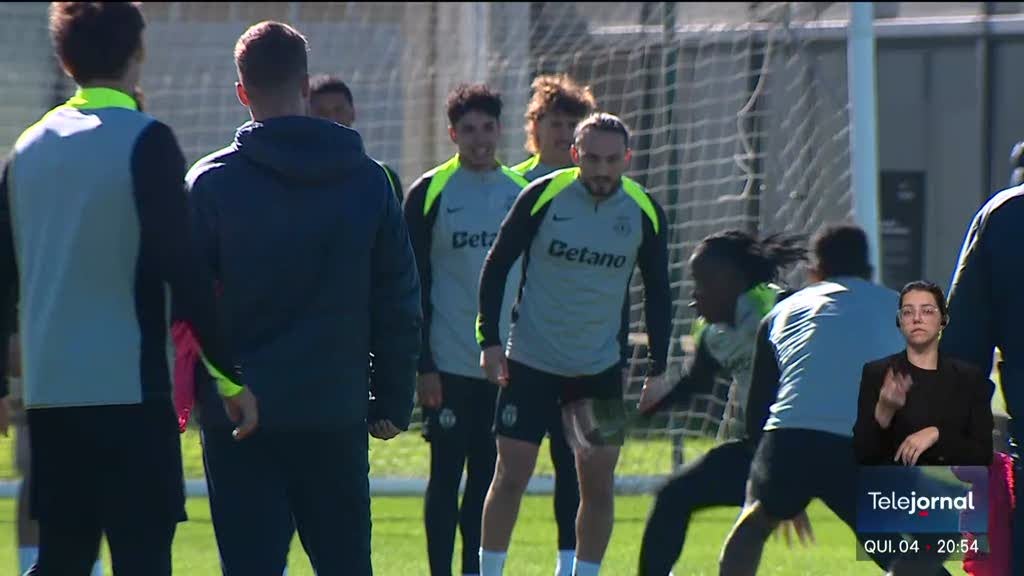 Imagem de Rui Borges sublinha que dérbi não é decisivo