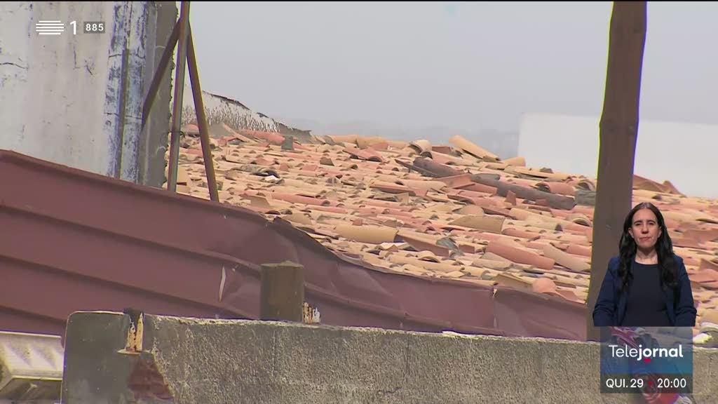 Destruídas centenas de casas, empresas e serviços na Marinha Grande