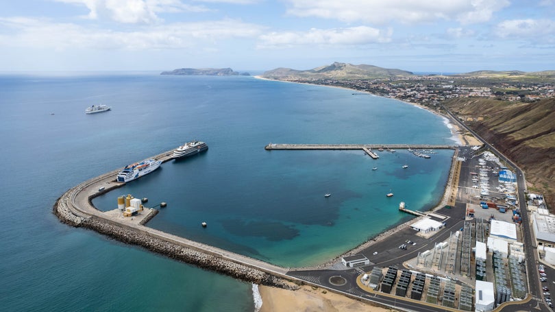 Porto Santo recebeu dois paquetes