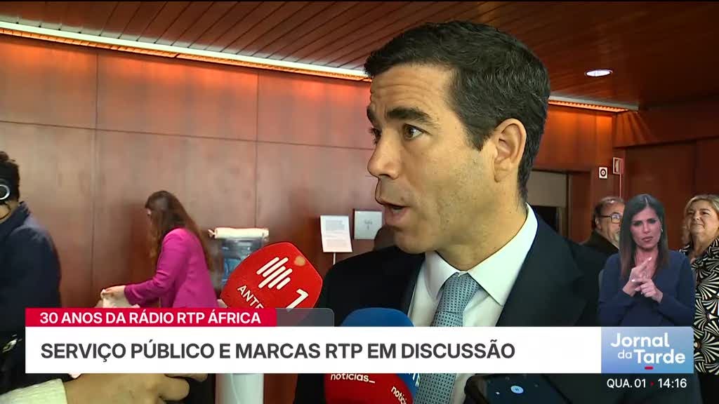 30 anos da rádio RDP África. Serviço público e marcas RTP em discussão